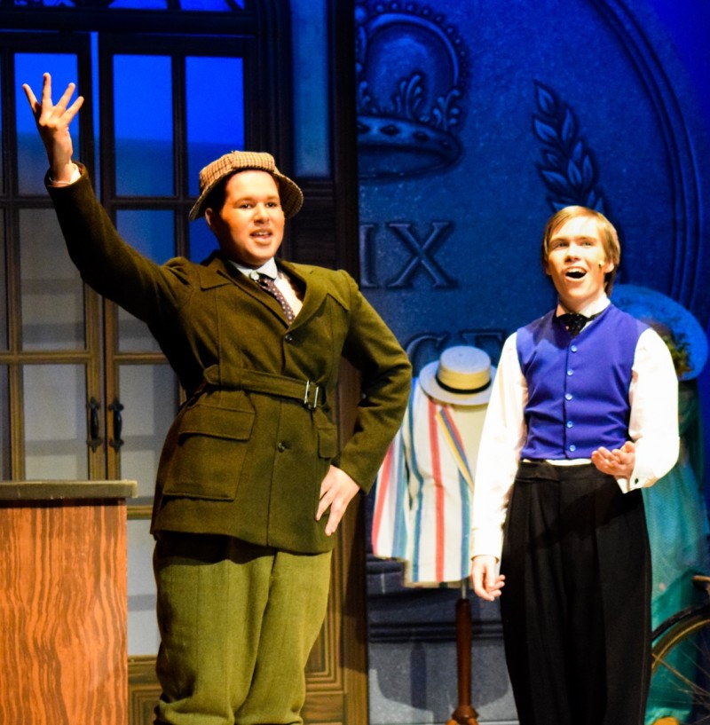 Dexter Montgomery as Chitterlow in Half a Sixpence